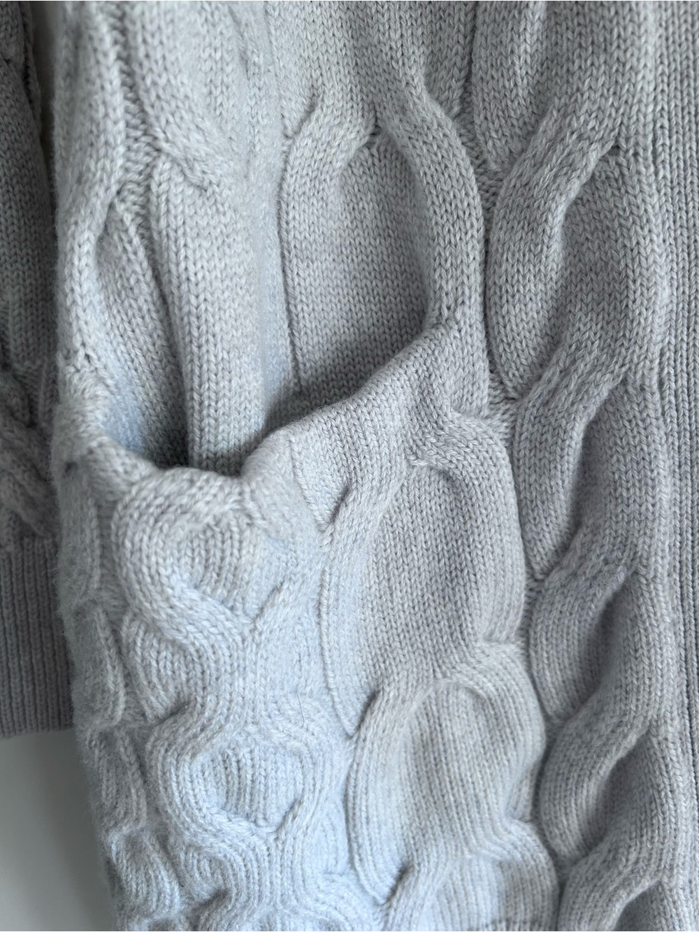 Aritzia Wilfred Light Grey Cable Knit Merino Wool Charliza Cardigan Women XS - Picture 9 of 16